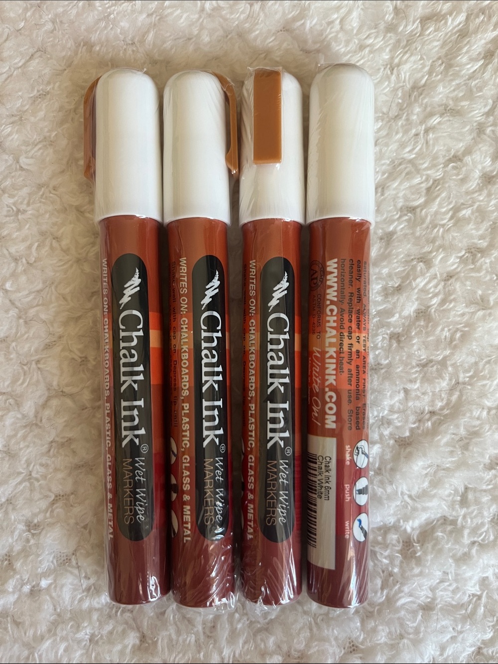 Chalk Ink Wet Wipe Chalkboard Markers Lot of 4
